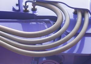 即日対応できる！断熱材加工に強みあり