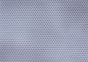 仮設住宅を建てて一時的な住まいを確保